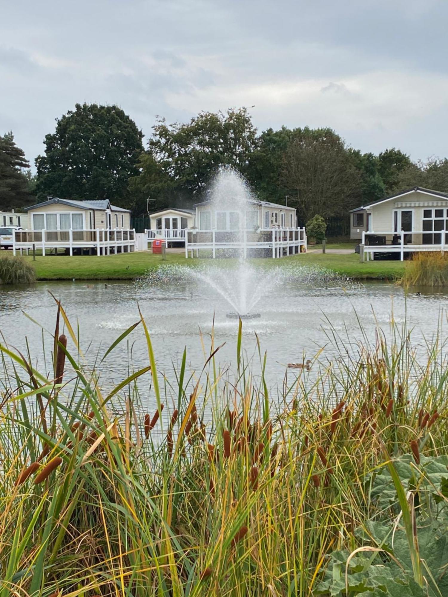 Woodlands Retreat Caravan Campsite *
