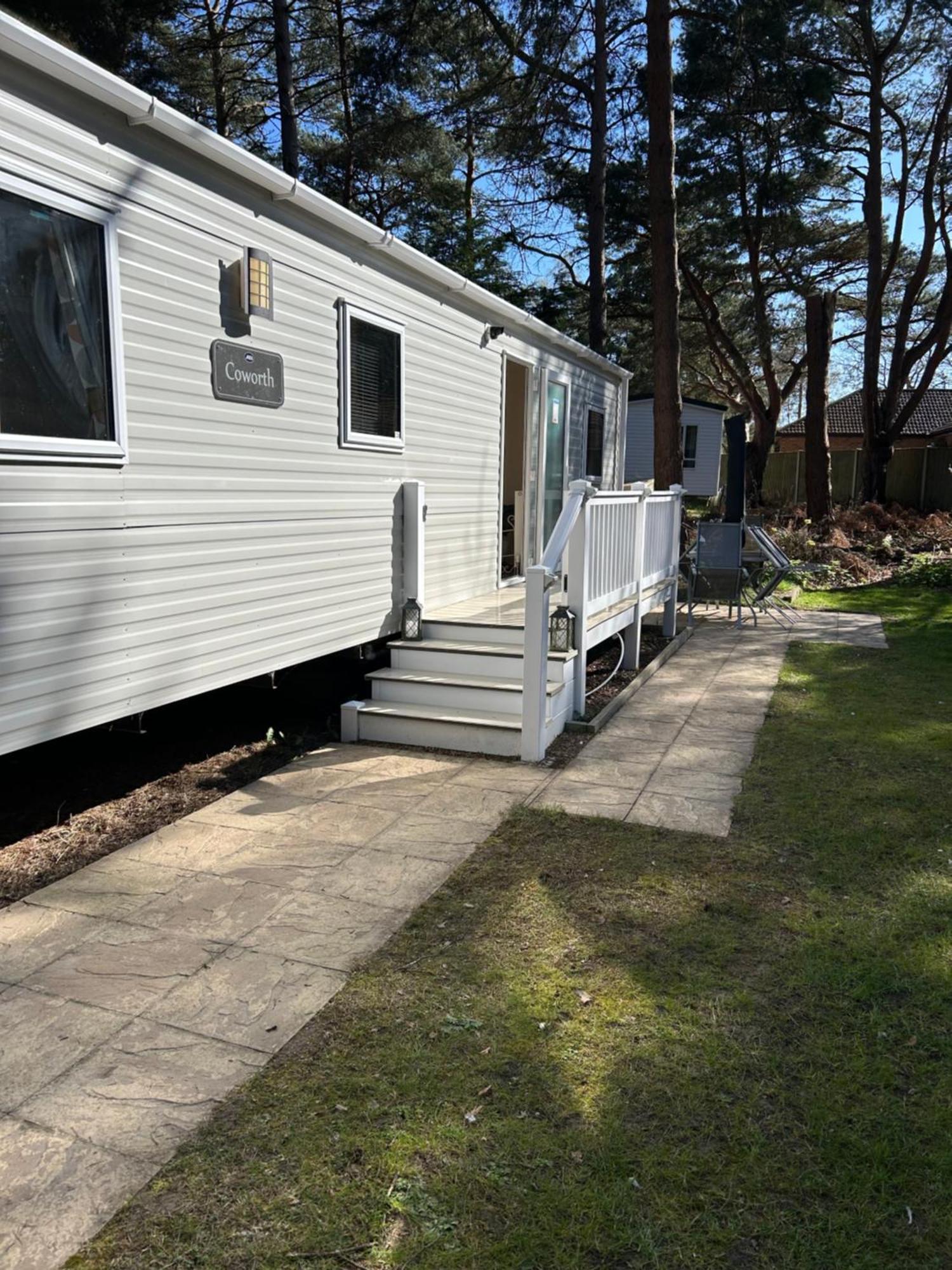 Campsite Woodlands Retreat Caravan *